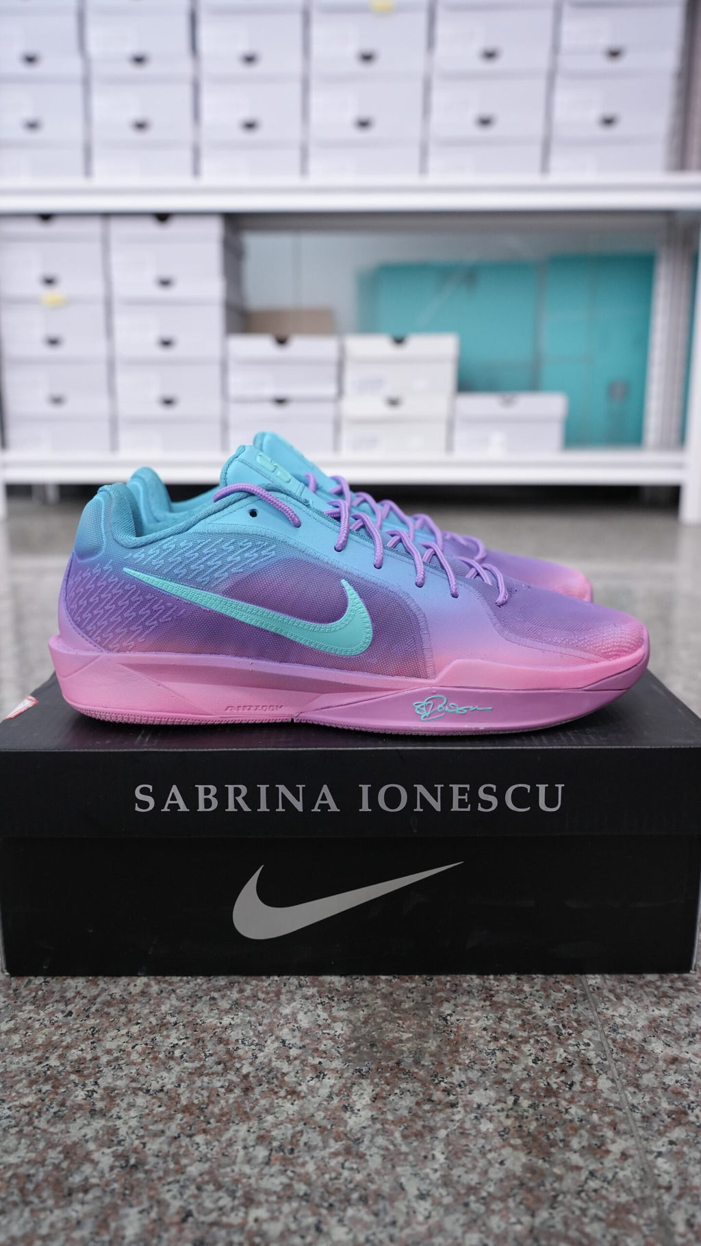 Men’s Sabrina Ionescu Low-Top Basketball Shoes, Blue Purple Pink Gradient Breathable Mesh Athletic Sneakers with Teal Swoosh, Zoom Cushioned Non-Slip Wear-Resistant Training Footwear for Basketball & Daily Casual Wear