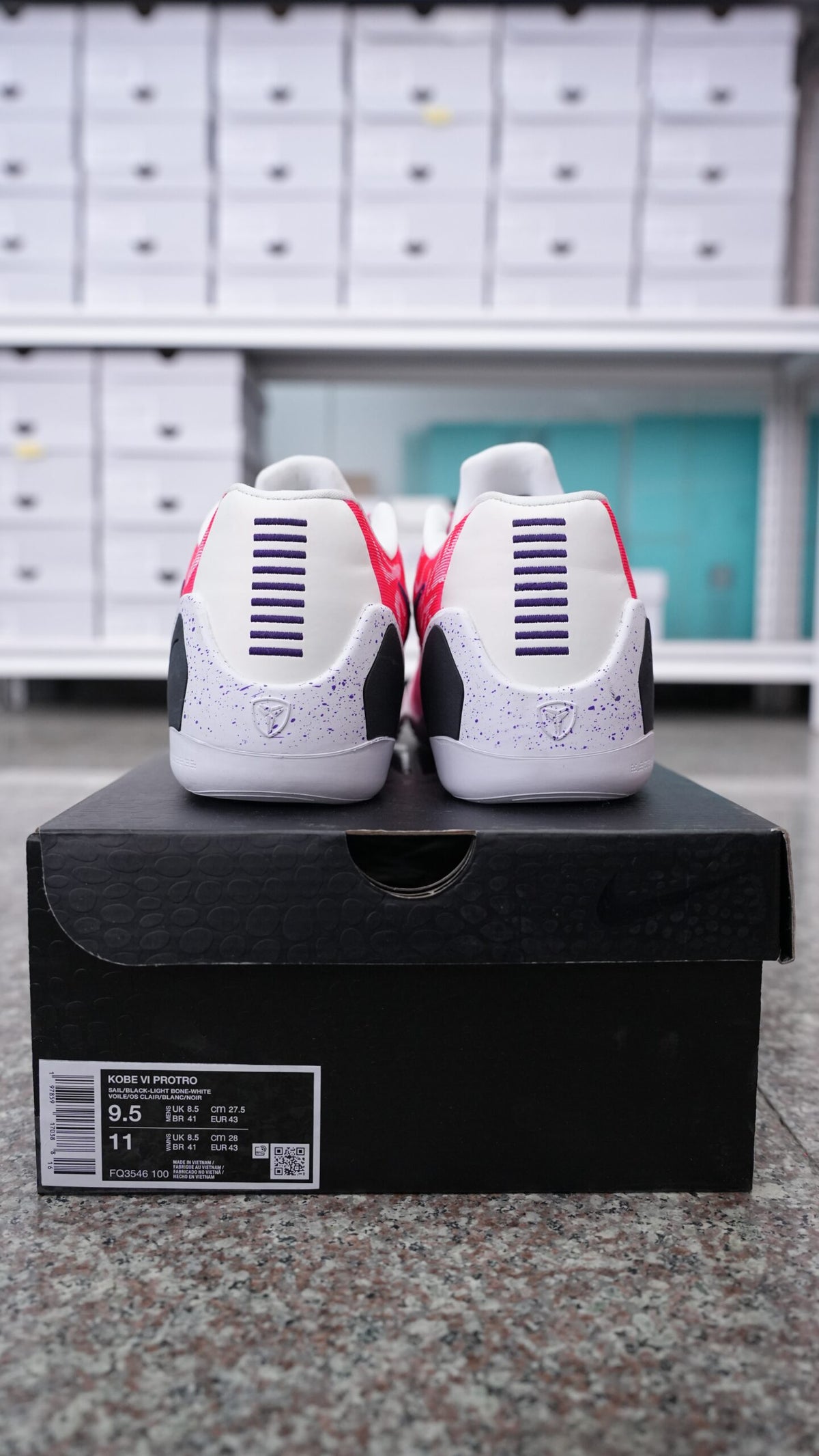 Men’s Kobe Low-Top Basketball Shoes, Pink White Abstract Pattern Breathable Mesh Athletic Sneakers with Purple Swoosh, Cushioned Non-Slip Wear-Resistant Training Footwear for Basketball & Daily Casual Wear