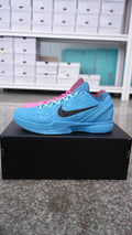 Men’s Mismatched Low-Top Basketball Shoes, Pink Blue Two-Tone Textured Upper Athletic Sneakers with Signature Detail, Cushioned Non-Slip Wear-Resistant Training Footwear for Basketball & Street Style