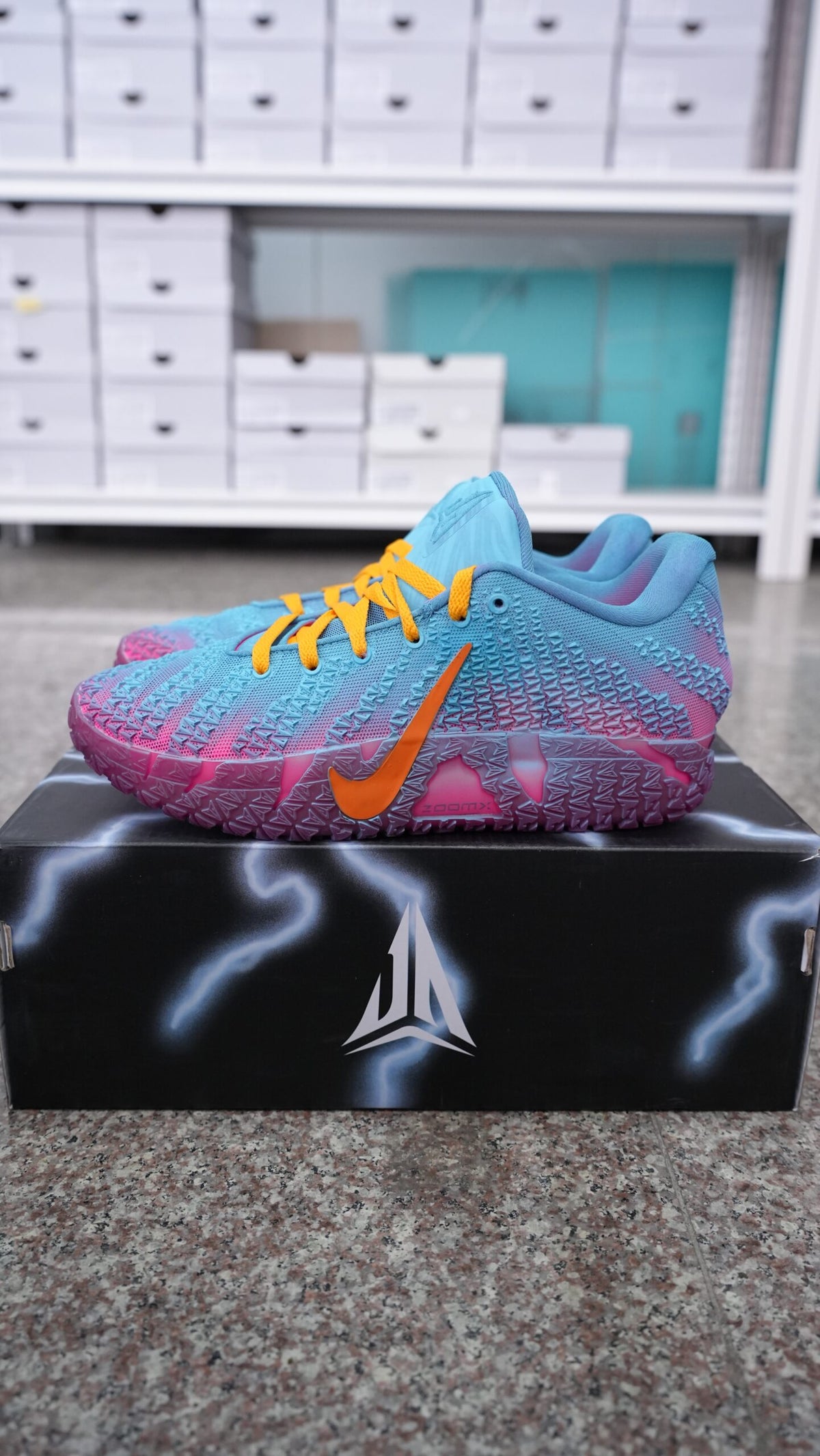 Men’s Low-Top Basketball Shoes, Blue to Pink Purple Gradient Textured Upper with Orange Accent, Breathable Cushioned Non-Slip Athletic Sneakers for Training Gym & Daily Casual Wear