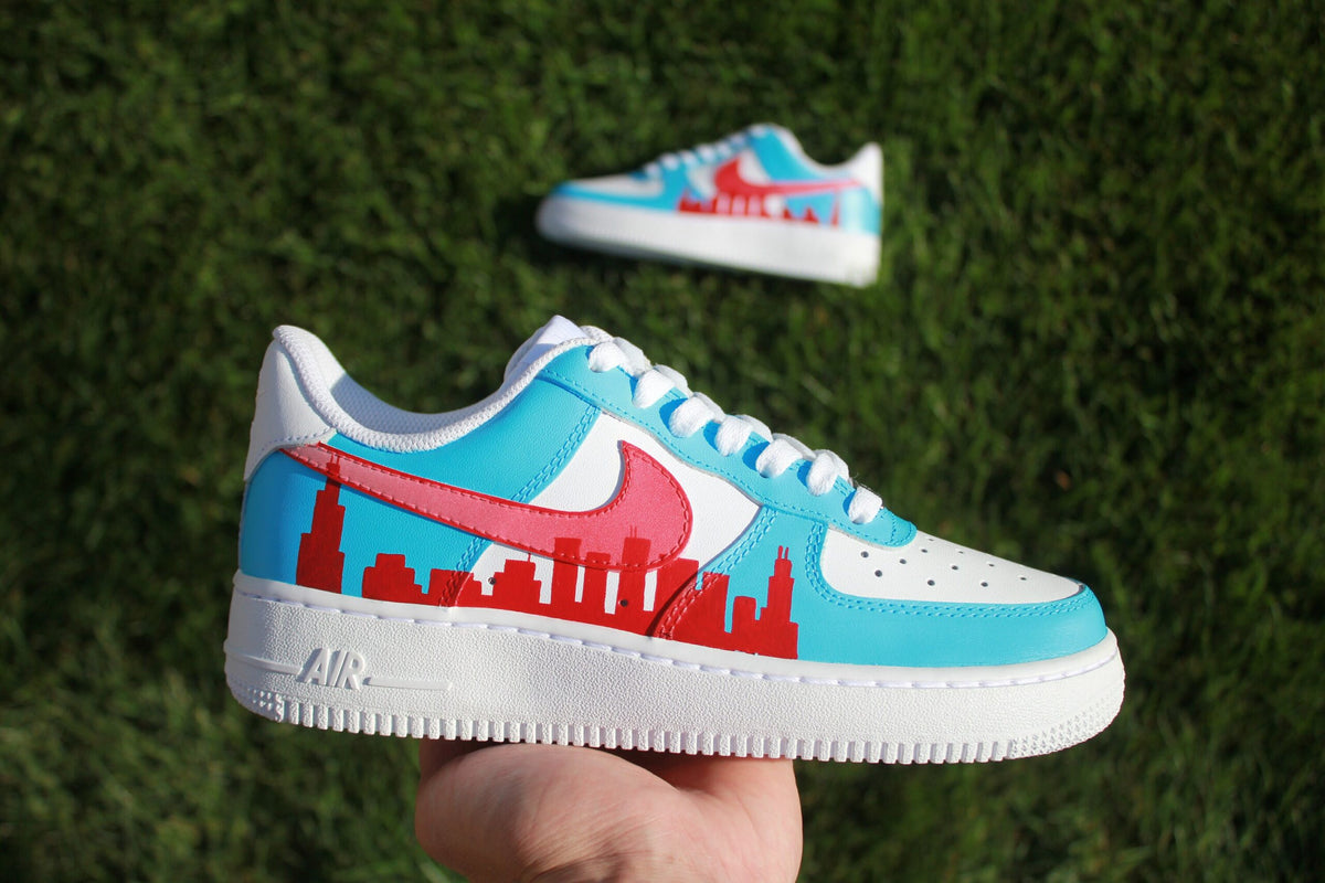 Custom Air Force 1 “Chicago Skyline” // Light Blue Red City Custom Shoes