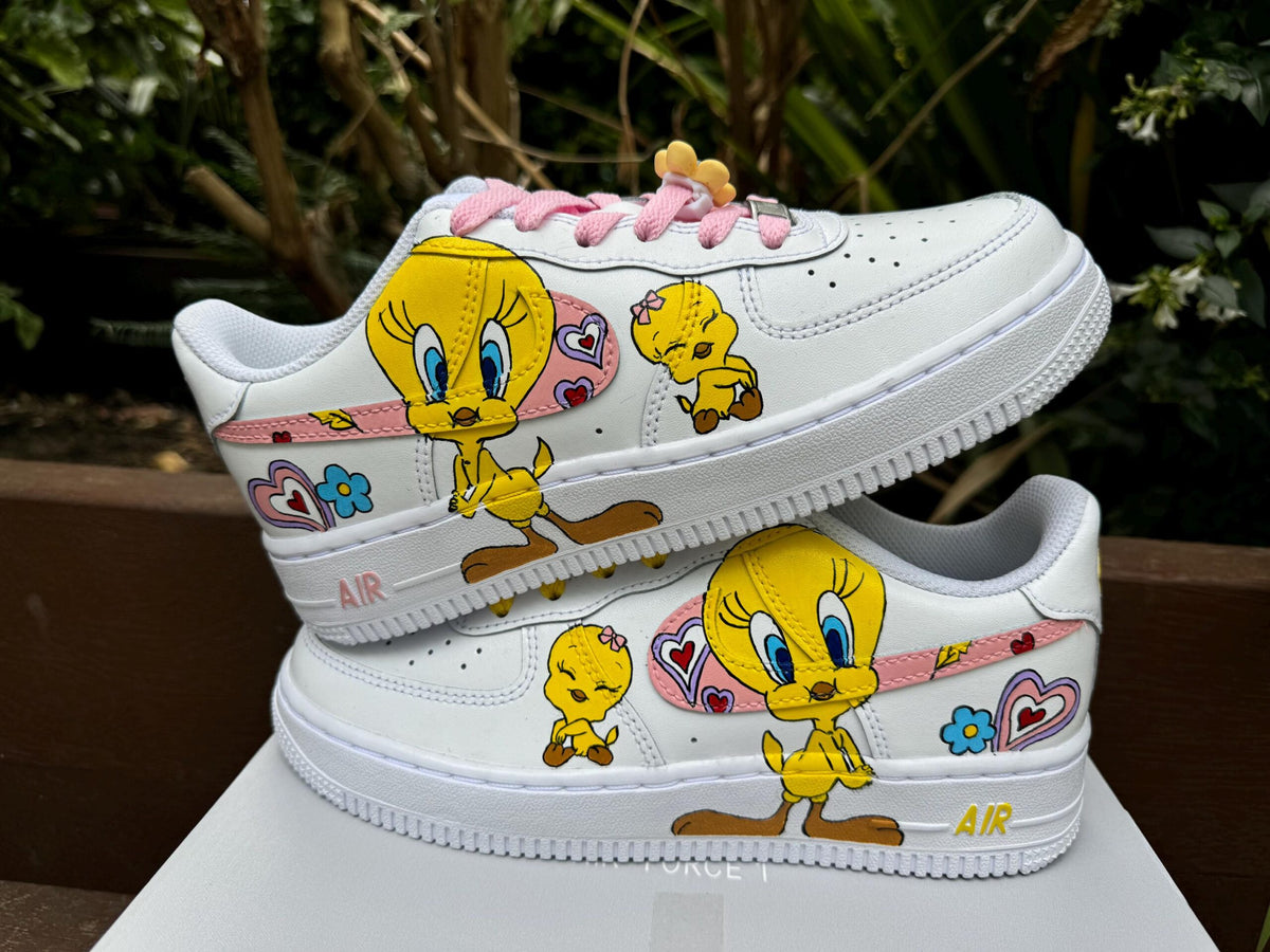 Hand Painted Air Force 1 Sneakers: Tweety Bird Cartoon Shoes AF1 white personalized gift design wedding fashion trainers anime shoes