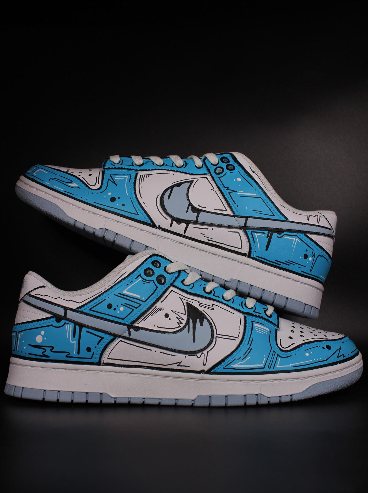 Custom Nike Dunk “Blue Graffiti Cartoon??unique and handpainted sneaker