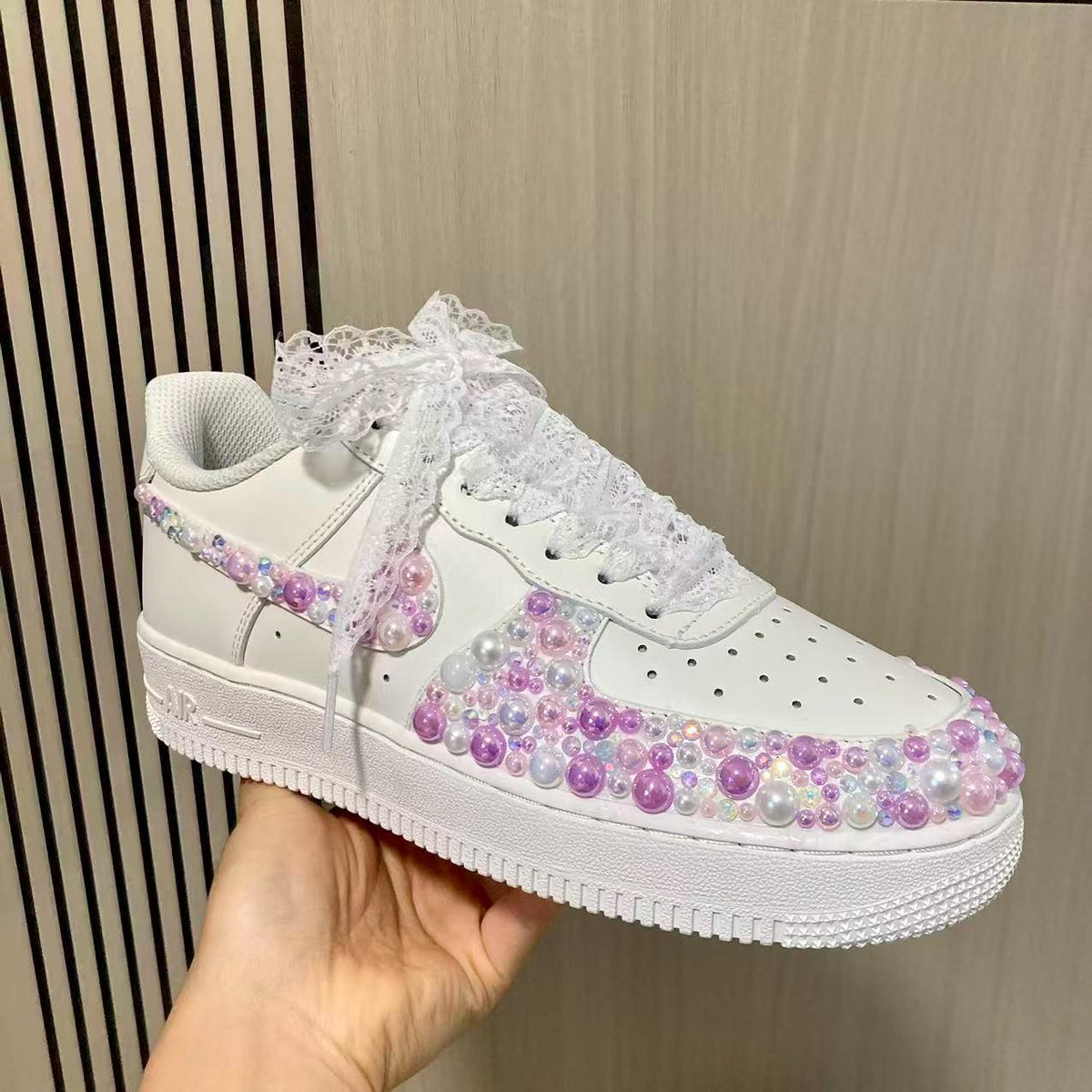 Custom Bride Dreamy Purple Pearl Sneakers, Personalized Bride Pearl Rhinestone Sneakers, Bridesmaid and Best Man Gift, Prom Wedding Shoes