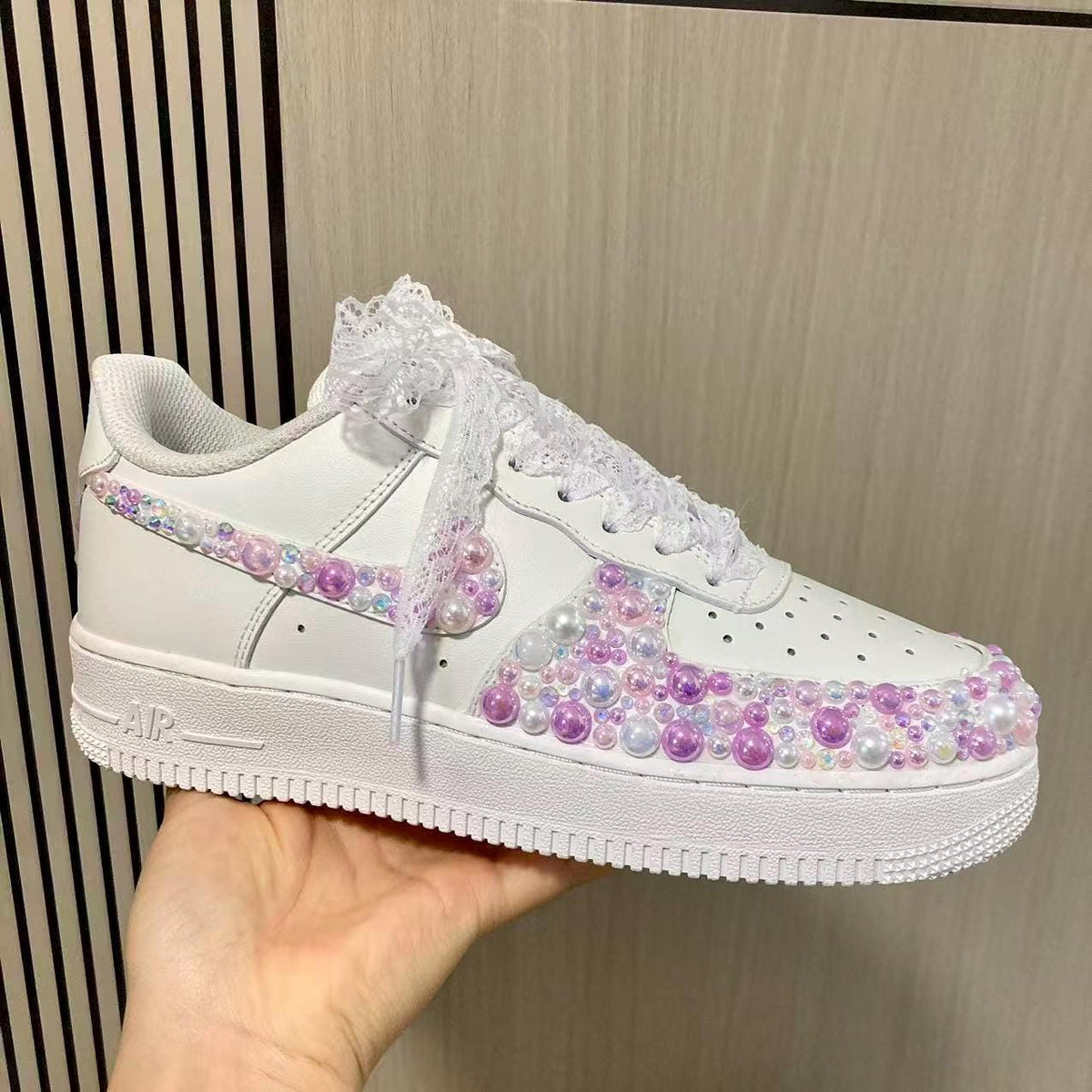 Custom Bride Dreamy Purple Pearl Sneakers, Personalized Bride Pearl Rhinestone Sneakers, Bridesmaid and Best Man Gift, Prom Wedding Shoes