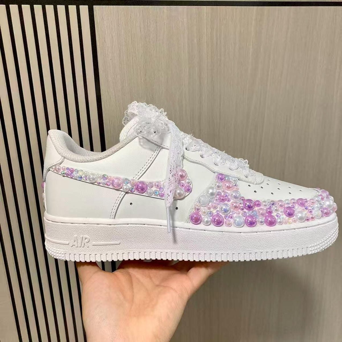 Custom Bride Dreamy Purple Pearl Sneakers, Personalized Bride Pearl Rhinestone Sneakers, Bridesmaid and Best Man Gift, Prom Wedding Shoes