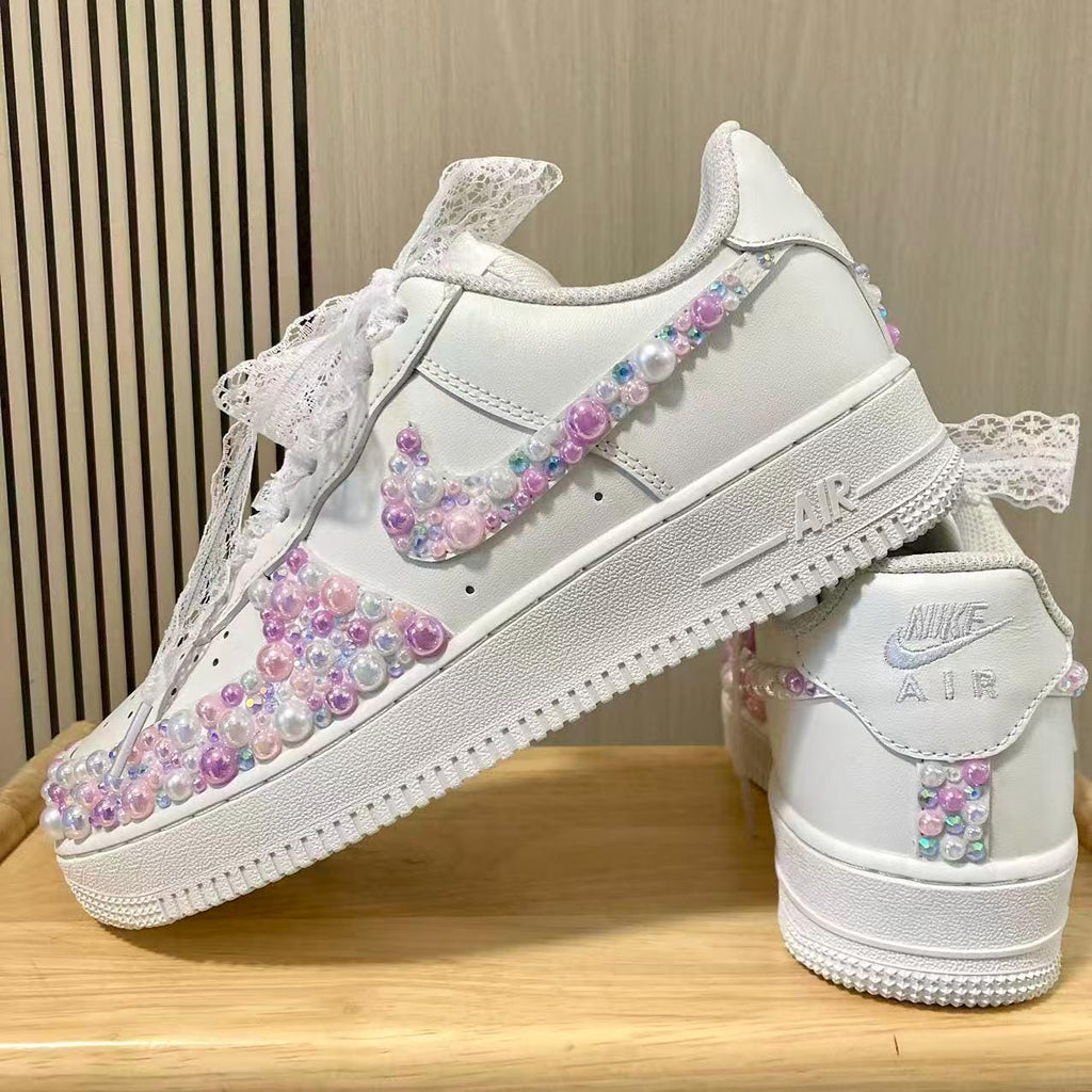 Custom Bride Dreamy Purple Pearl Sneakers, Personalized Bride Pearl Rhinestone Sneakers, Bridesmaid and Best Man Gift, Prom Wedding Shoes