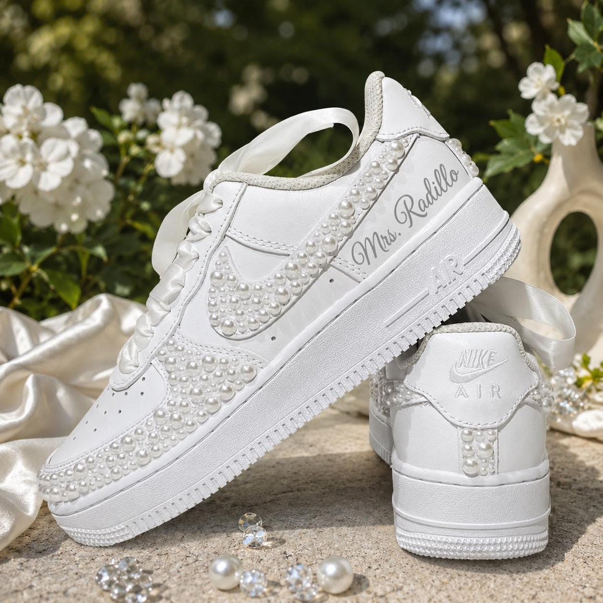 Custom Wedding Sneakers for Brides—Wedding Bridesmaid Gifts—Pearl Sneakers — Wedding Gift for the Bride—Handmade Custom Wedding Sneakers