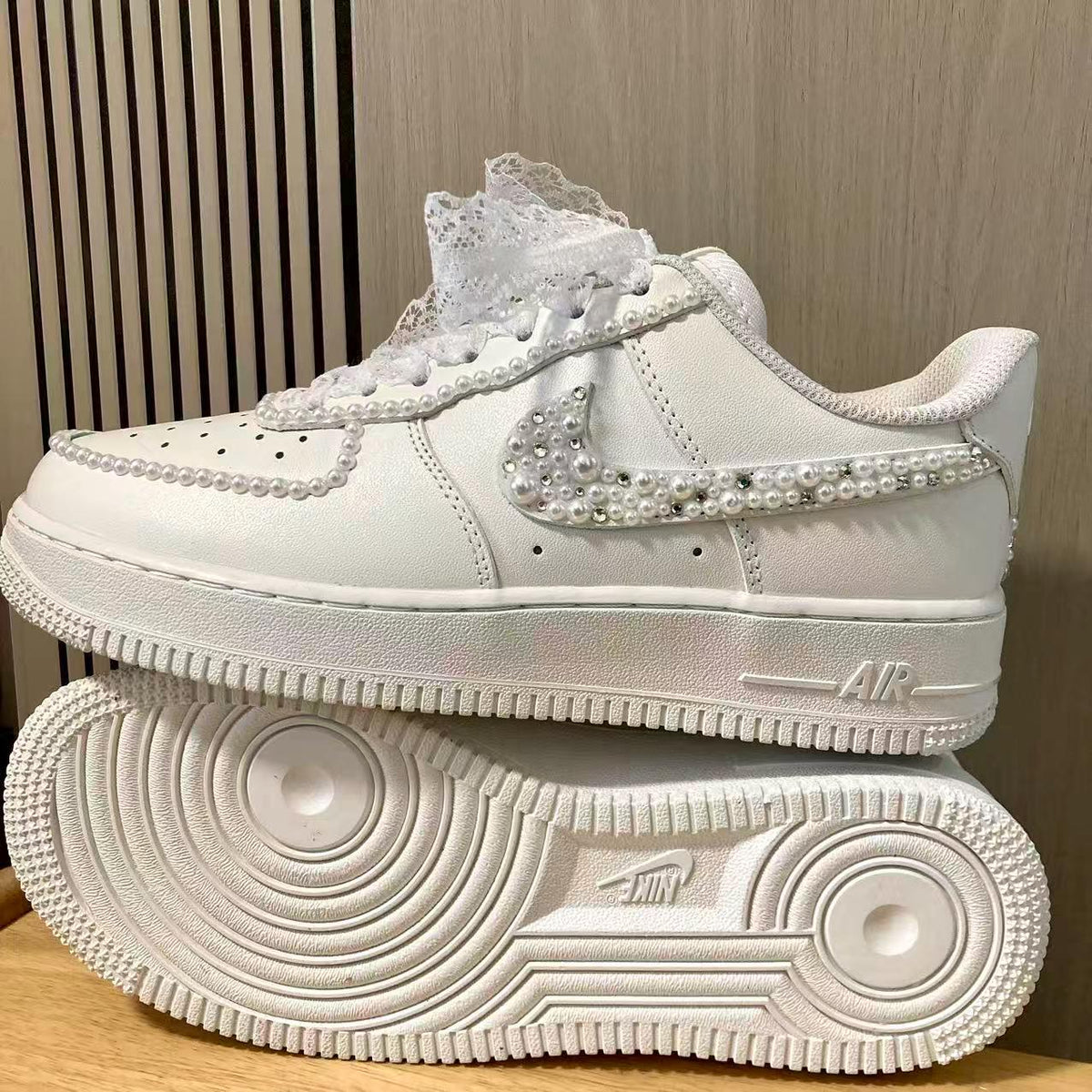 Custom Bride Pearl Edge & Silver Rhinestone Sneakers, Personalized Bride Pearl Sneakers, Bridesmaid and Best Man Gift, Prom Wedding Shoes