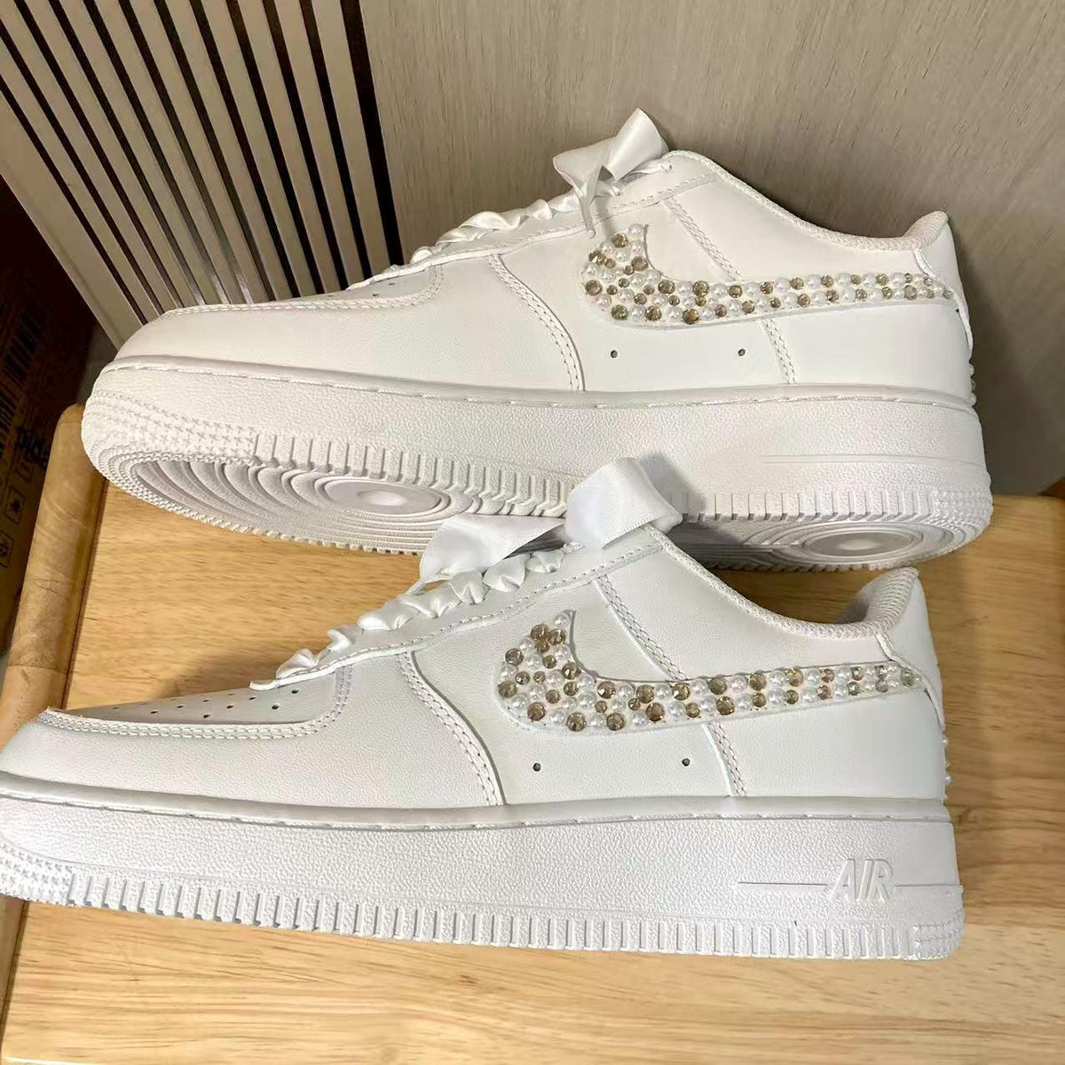 Custom Bride Pearl & Champagne Rhinestone Sneakers, Personalized Bride Pearl Sneakers, Bridesmaid and Best Man Gift, Prom Wedding Shoes